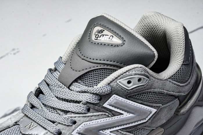 New Balance 9060 U9060GG