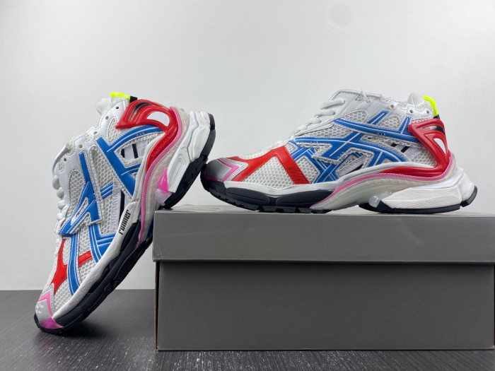 Ba*len*cia*ga runner w3rb6 9425