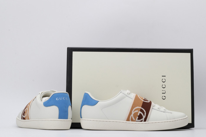 g*u*i ace embroidered low-top sneaker e2321