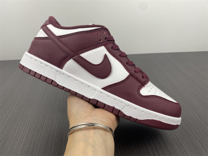 nike dunk low bordeaux dd1503-108